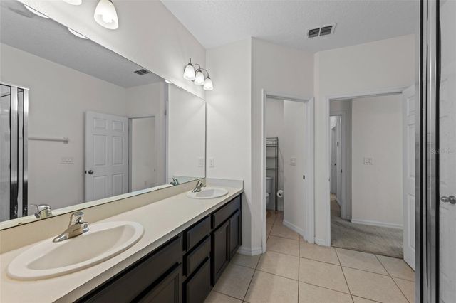 978 E 10TH STREET, Apopka, FL 32703