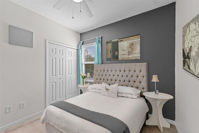 978 E 10TH STREET, Apopka, FL 32703