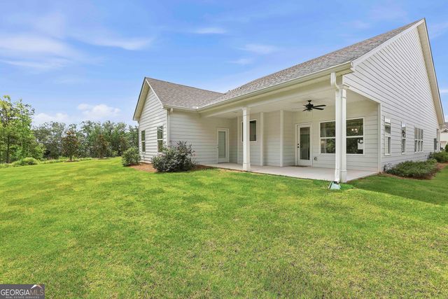 260 Redhaven Drive, Senoia, GA 30276