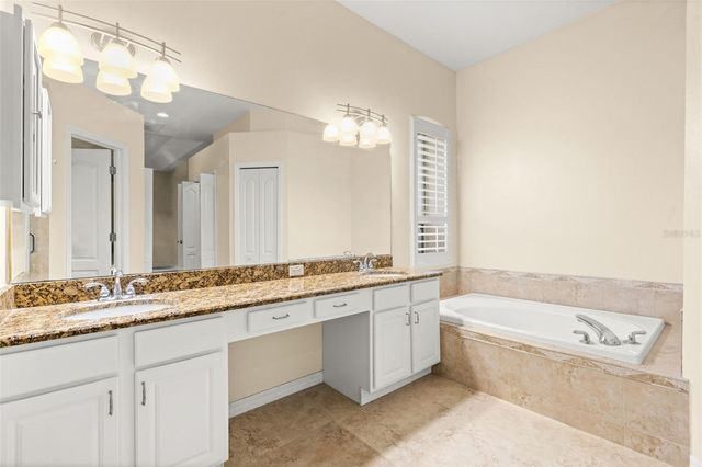 1525 CROOKED STICK DRIVE, Valrico, FL 33596