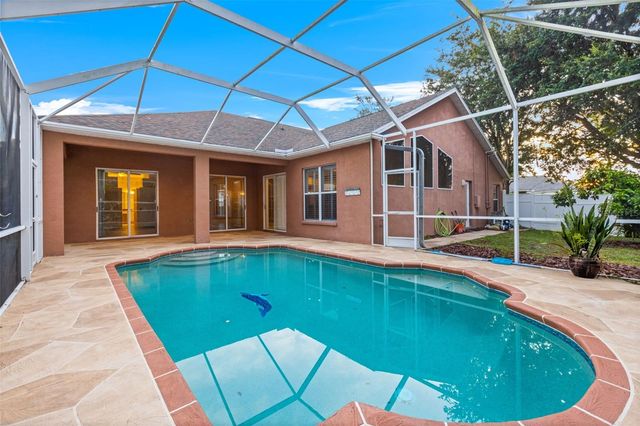 1525 CROOKED STICK DRIVE, Valrico, FL 33596