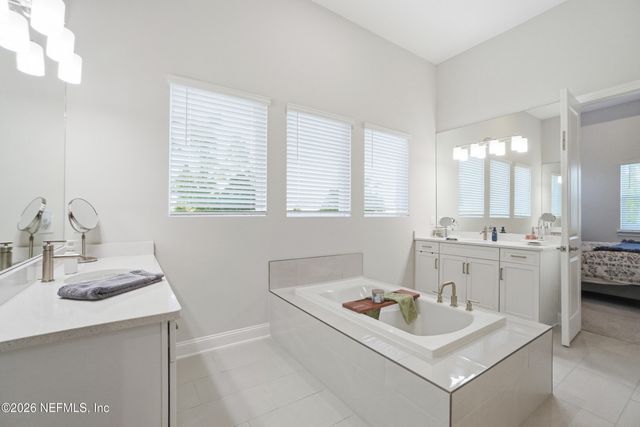 165 HIGH BRUSH Court, St. Johns, FL 32259