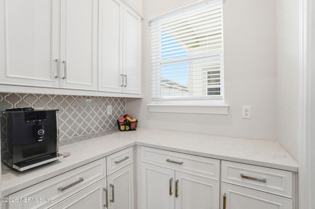 165 HIGH BRUSH Court, St. Johns, FL 32259