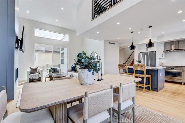 2018 Grant Avenue B, Redondo Beach, CA 90278