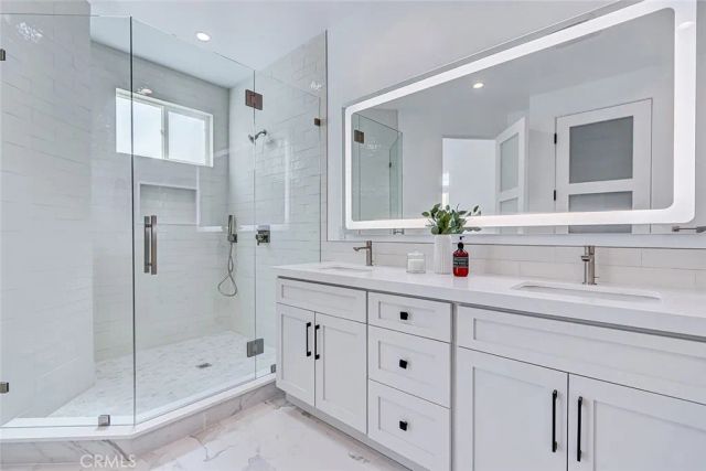 2018 Grant Avenue B, Redondo Beach, CA 90278