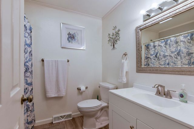 615 Main Street, Crane, MO 65633