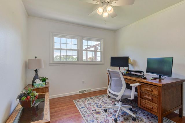 615 Main Street, Crane, MO 65633