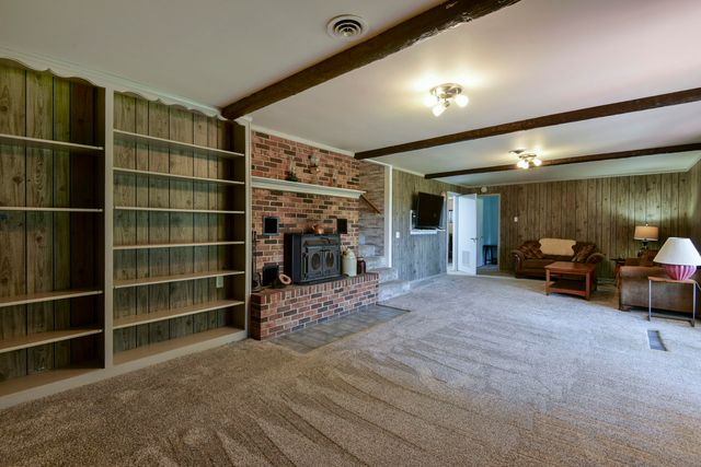 615 Main Street, Crane, MO 65633