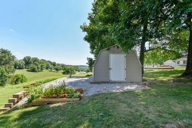 615 Main Street, Crane, MO 65633