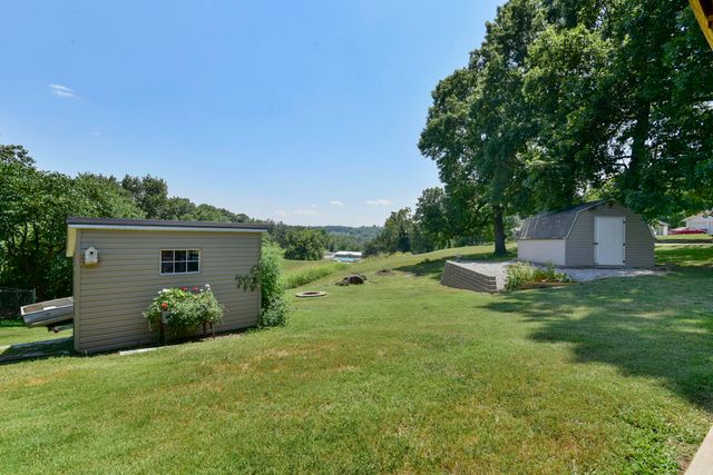 615 Main Street, Crane, MO 65633