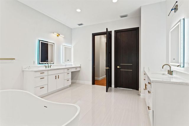 10700 PONTOFINO CIRCLE, Trinity, FL 34655