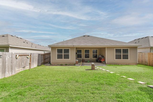 9971 Spring Creek Road, Cleveland, TX 77327
