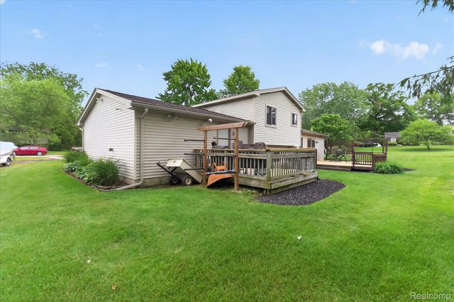 4903 Cape Town, Highland Charter Township, MI 48356