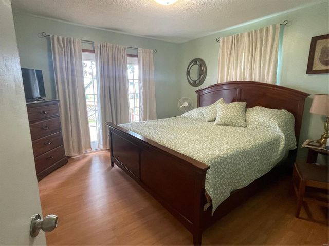 1043 S Hwy AA, Poplar Bluff, MO 63901