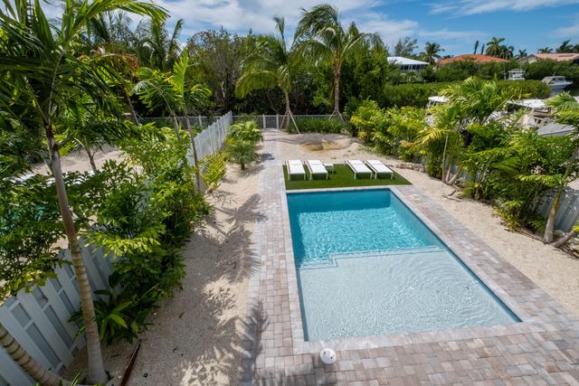 613 Sombrero Beach Road, Marathon, FL 33050