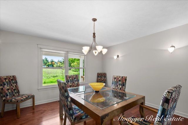 10245 Lincoln Lake Road NE, Greenville, MI 48838