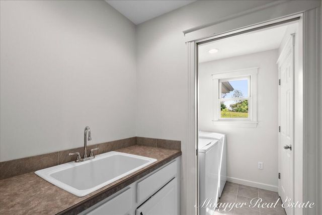 10245 Lincoln Lake Road NE, Greenville, MI 48838