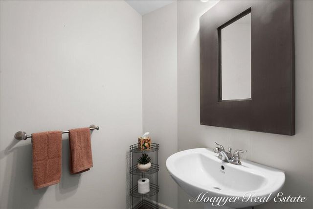 10245 Lincoln Lake Road NE, Greenville, MI 48838