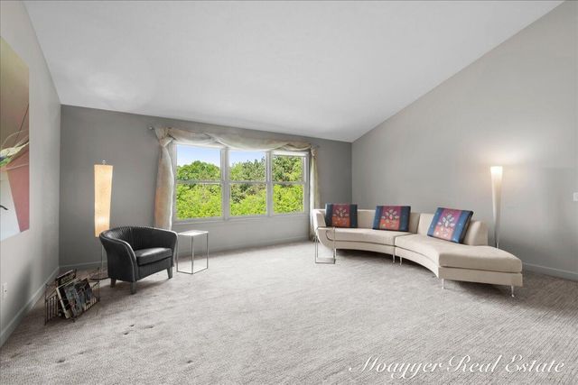 10245 Lincoln Lake Road NE, Greenville, MI 48838