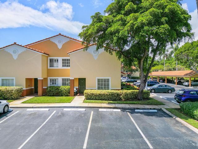 123 Yacht Club Way 101, Hypoluxo, FL 33462