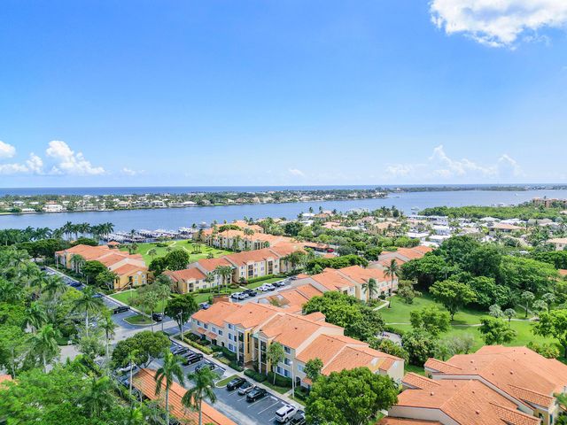 123 Yacht Club Way 101, Hypoluxo, FL 33462