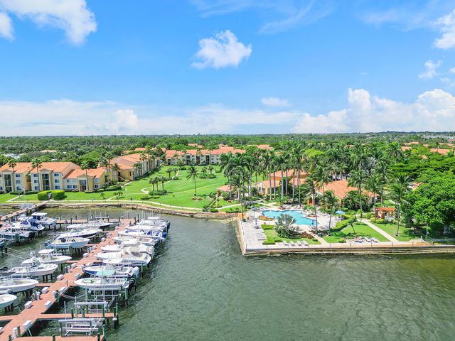 123 Yacht Club Way 101, Hypoluxo, FL 33462