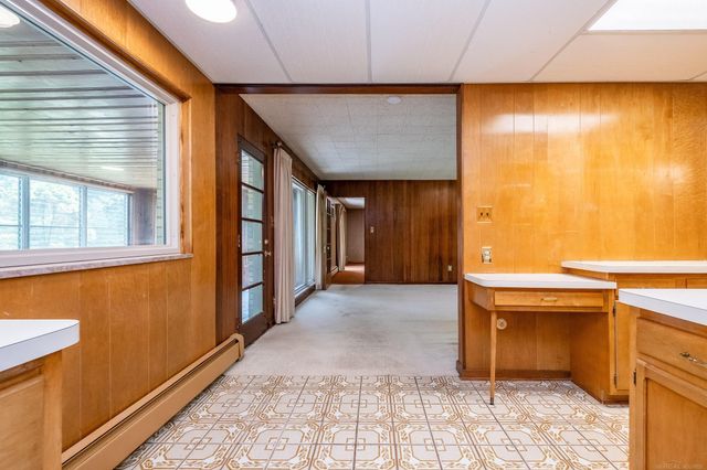2800 Tewksbury Drive, Troy, MI 48098