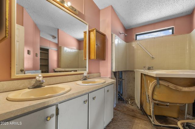 7985 W CABALLERO Circle, Arizona City, AZ 85123