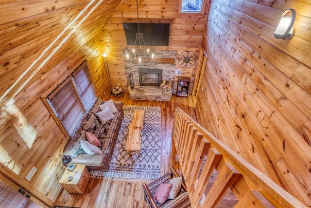 84 Luke Lane, Mineral Bluff, GA 30559