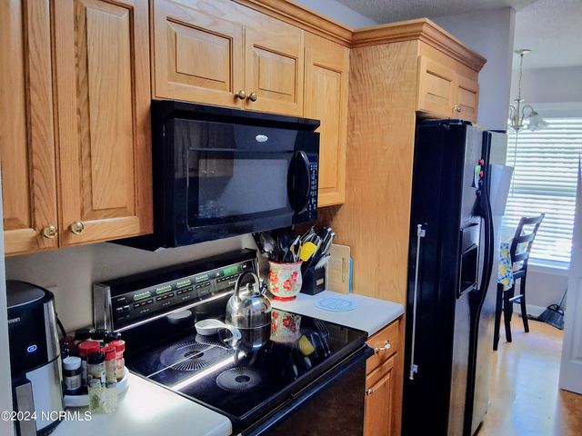 707 Blue Jean Road, Whiteville, NC 28472