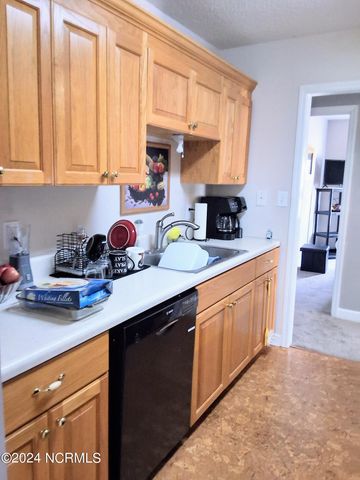 707 Blue Jean Road, Whiteville, NC 28472