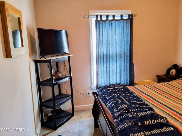 707 Blue Jean Road, Whiteville, NC 28472