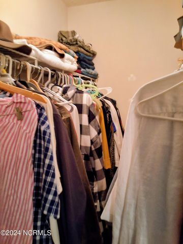 707 Blue Jean Road, Whiteville, NC 28472