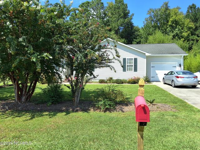 707 Blue Jean Road, Whiteville, NC 28472