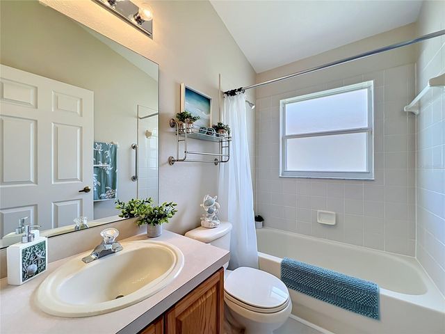 527 CANARY ISLAND COURT, Orlando, FL 32828