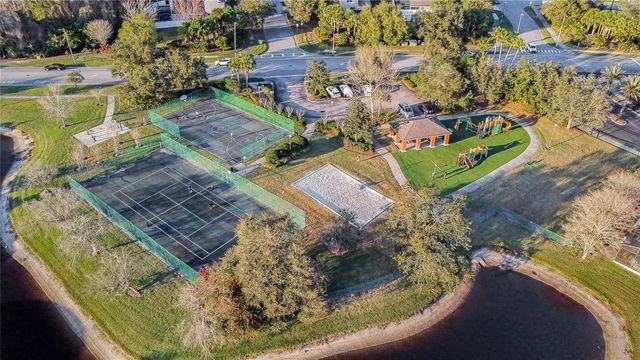 527 CANARY ISLAND COURT, Orlando, FL 32828