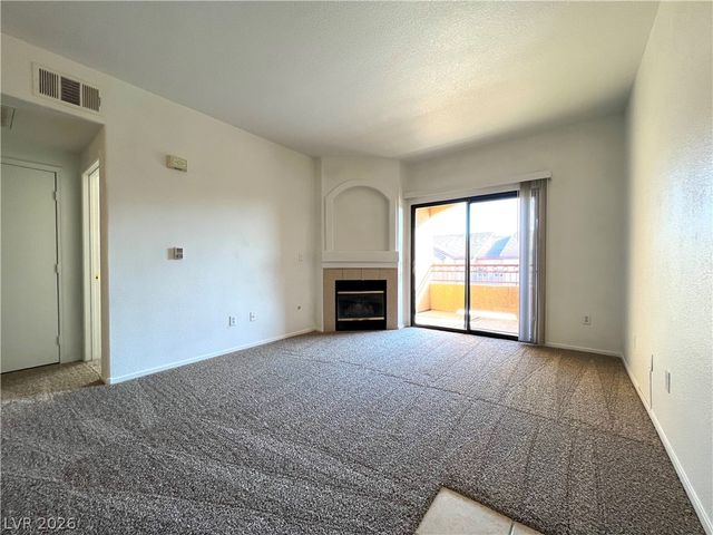 8250 North Grand Canyon Drive 2018, Las Vegas, NV 89166