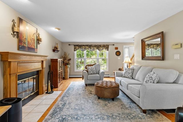 59 Stoney Hill Rd, Shrewsbury, MA 01545