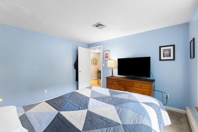 59 Stoney Hill Rd, Shrewsbury, MA 01545