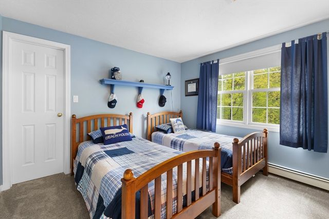 59 Stoney Hill Rd, Shrewsbury, MA 01545