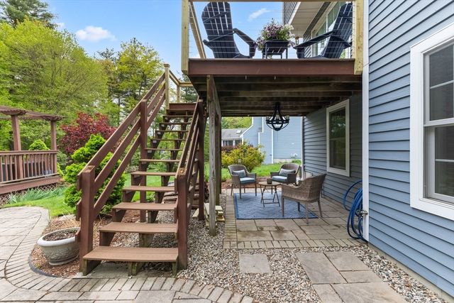 59 Stoney Hill Rd, Shrewsbury, MA 01545