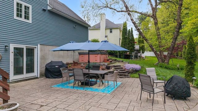 59 Stoney Hill Rd, Shrewsbury, MA 01545