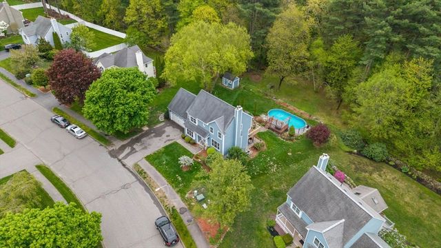 59 Stoney Hill Rd, Shrewsbury, MA 01545
