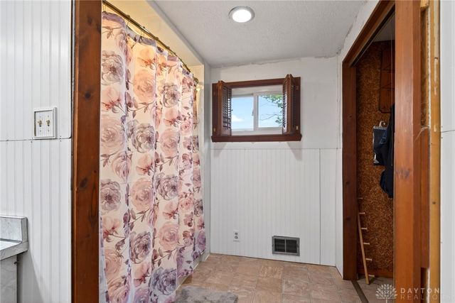 2470 Clark Run Road, Xenia Twp, OH 45385