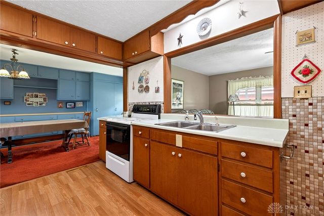 2470 Clark Run Road, Xenia Twp, OH 45385