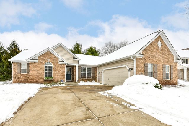 11319 Whitewater Way, Fishers, IN 46037