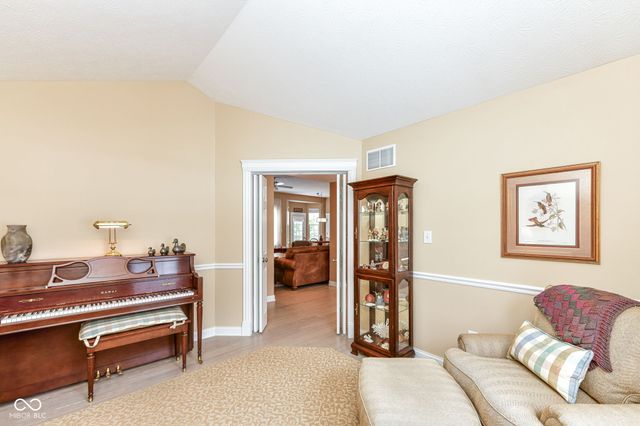 11319 Whitewater Way, Fishers, IN 46037