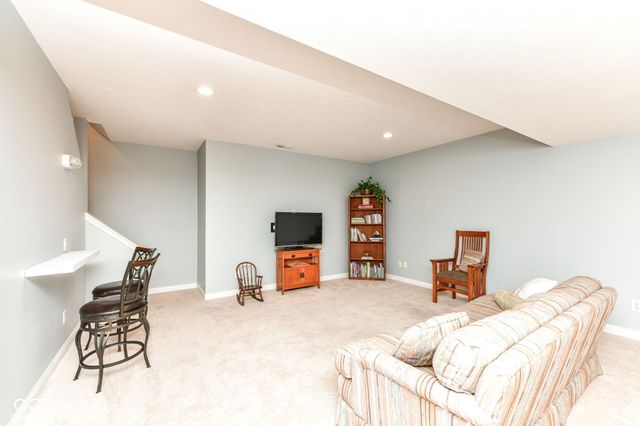 11319 Whitewater Way, Fishers, IN 46037