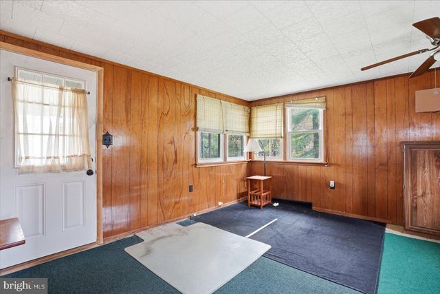 204 RICHARD LN, Kunkletown, PA 18058