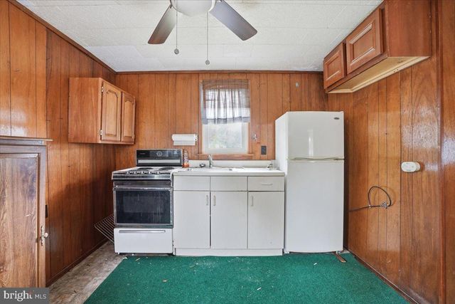 204 RICHARD LN, Kunkletown, PA 18058